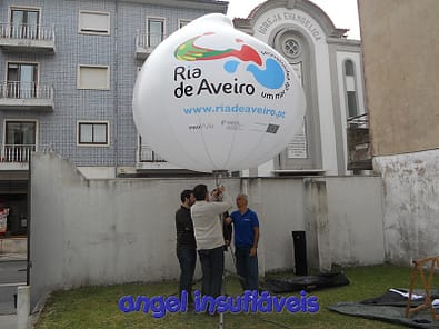 insufláveis publicitários gota